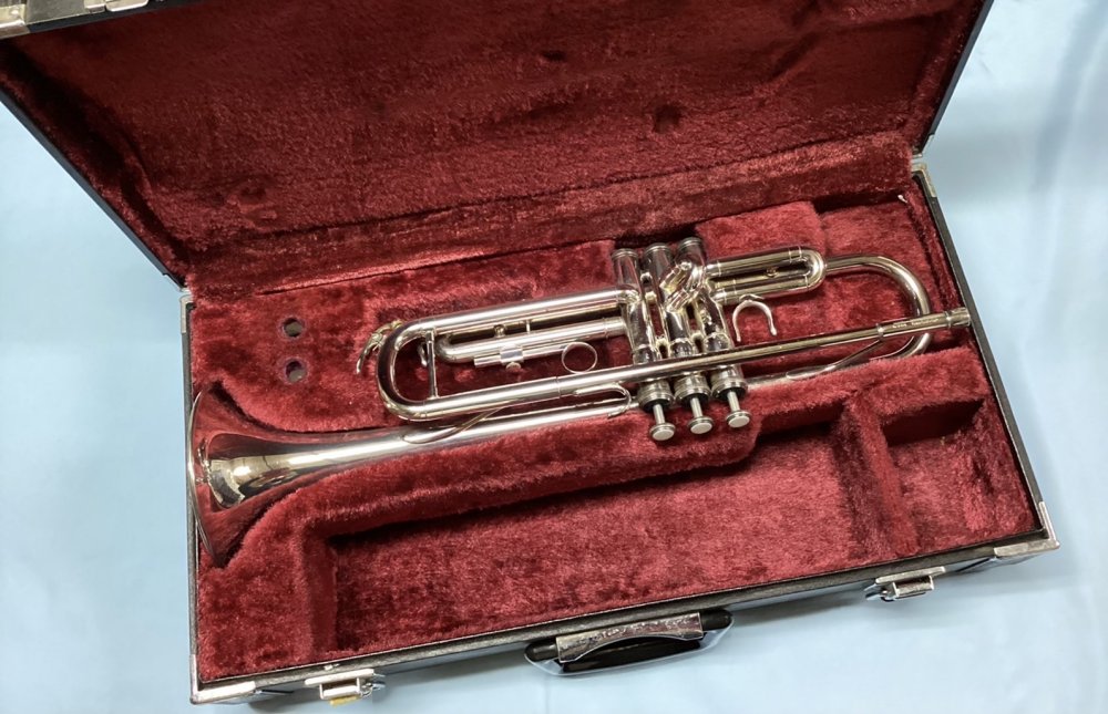 トランペット レンタル ヤマハ YTR-2320ES B♭管(シルバーモデル)